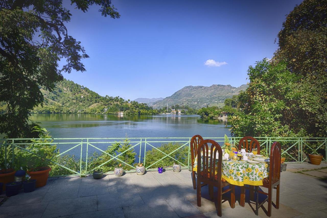 The Lake Resort Naukuchiatal Εξωτερικό φωτογραφία