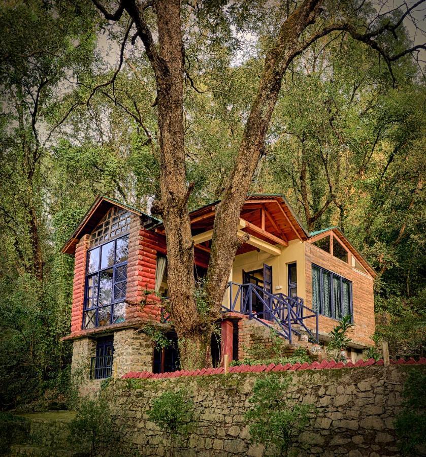 The Lake Resort Naukuchiatal Εξωτερικό φωτογραφία